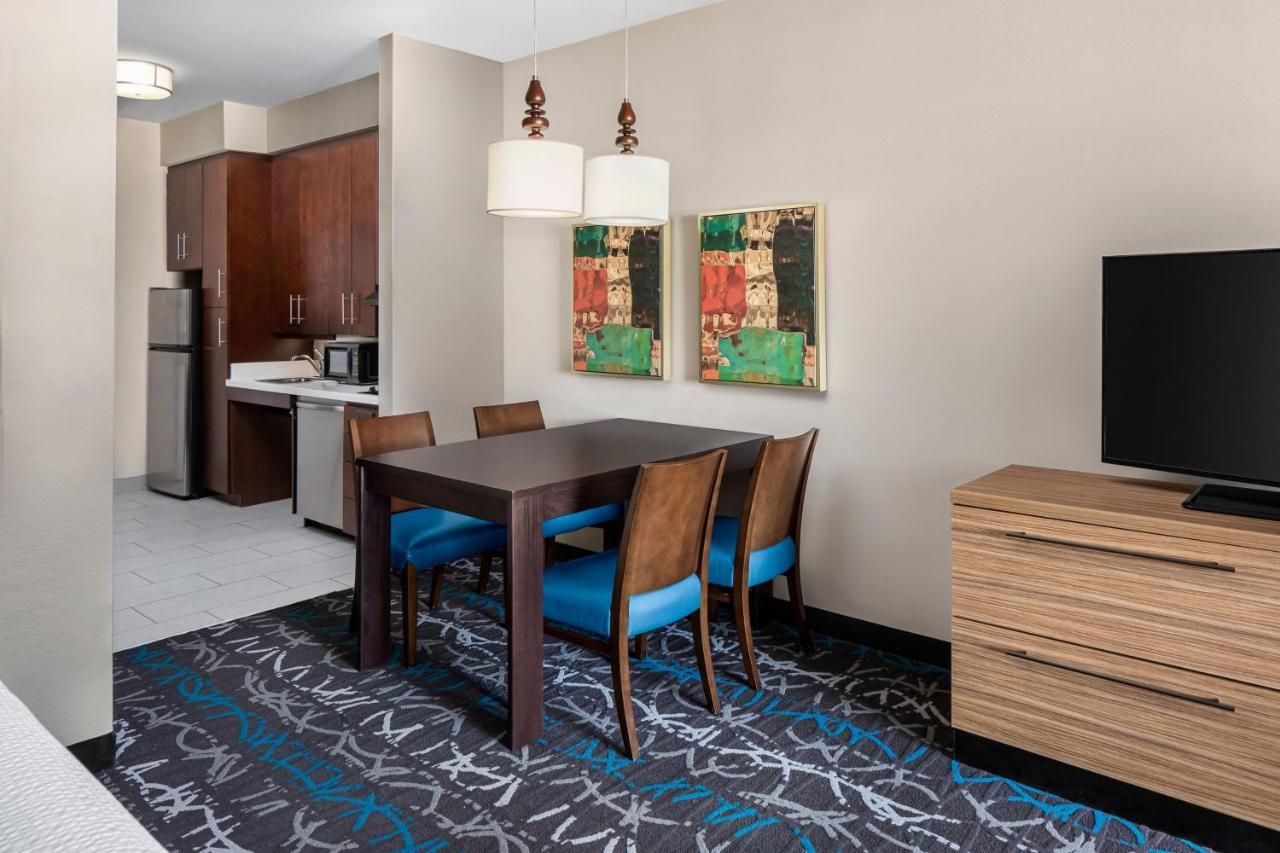 Towneplace Suites By Marriott Big Spring Bagian luar foto