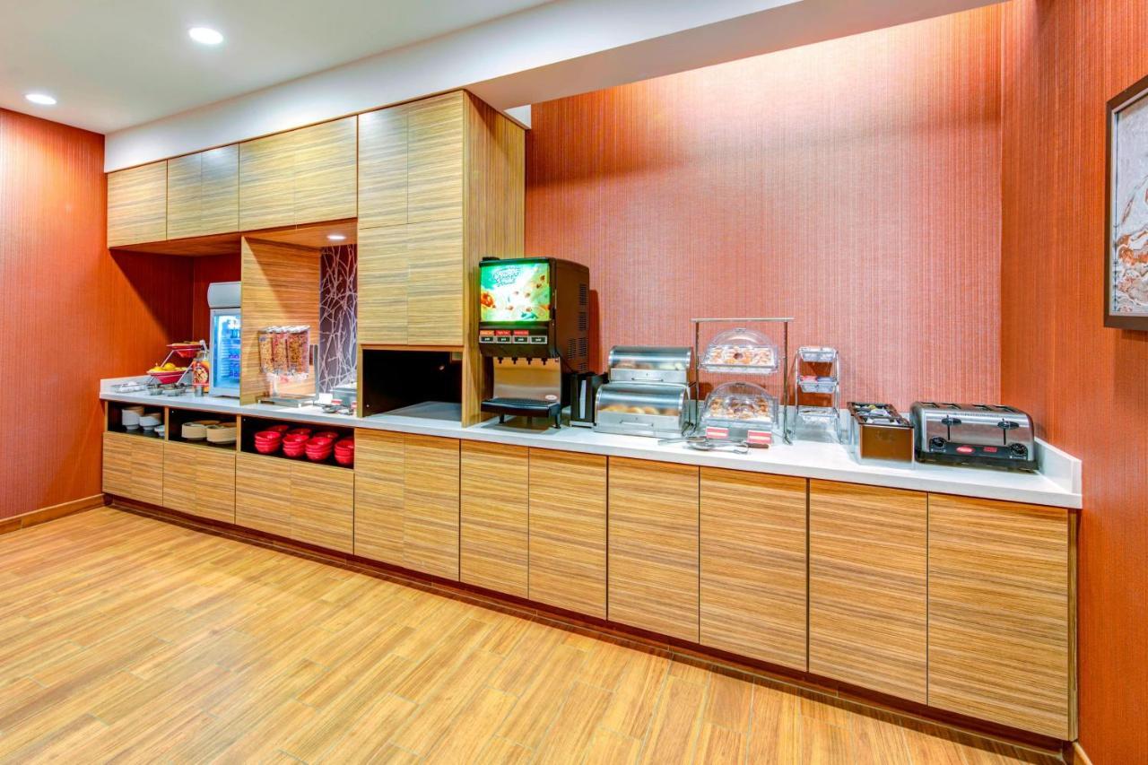 Towneplace Suites By Marriott Big Spring Bagian luar foto