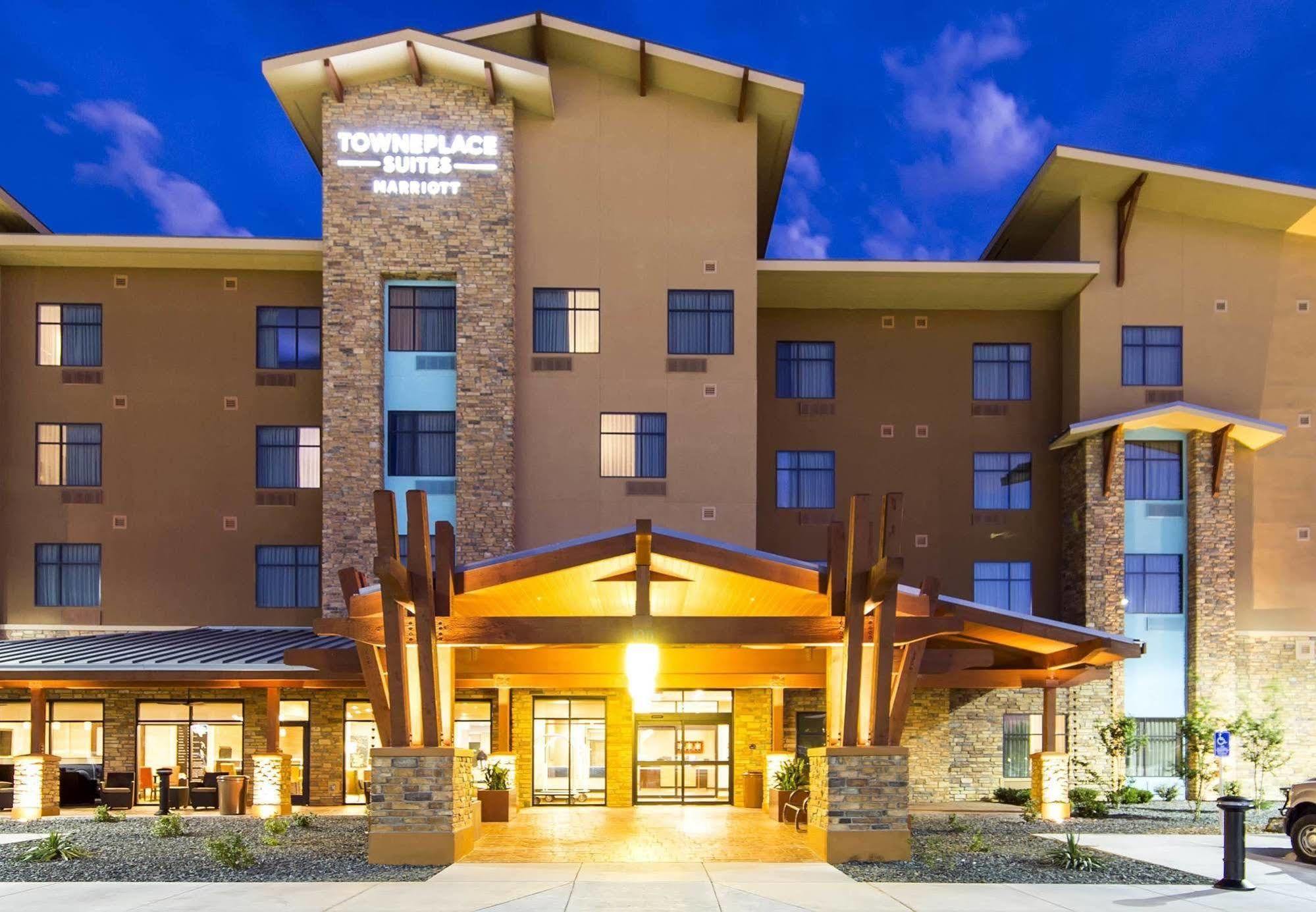 Towneplace Suites By Marriott Big Spring Bagian luar foto