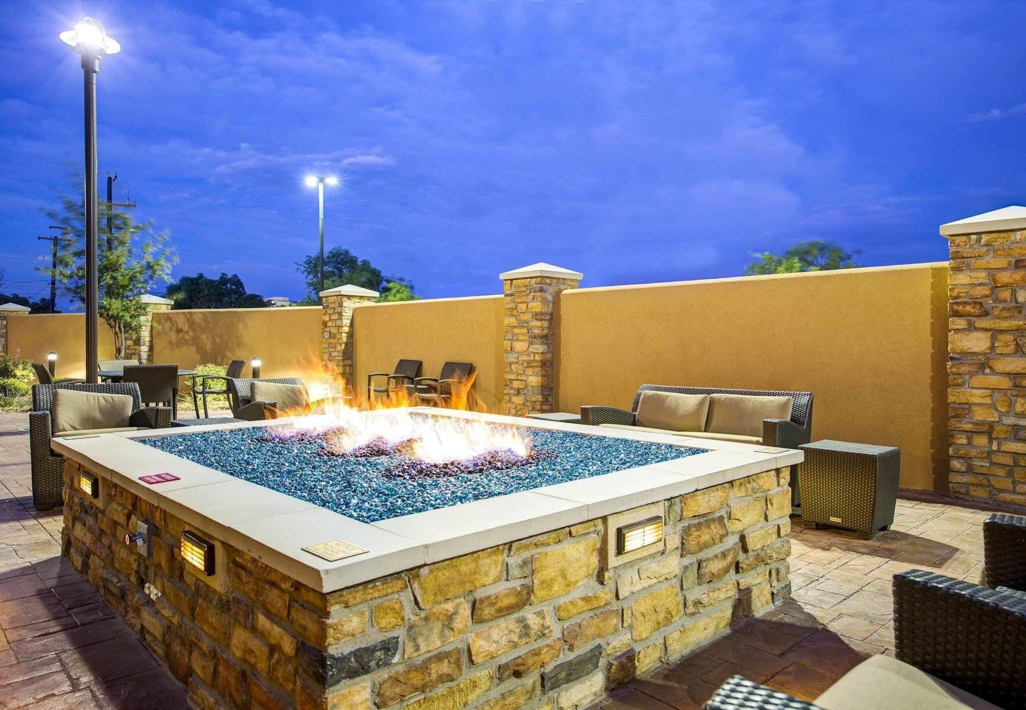 Towneplace Suites By Marriott Big Spring Bagian luar foto